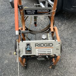 Rigid Pressure Washer 