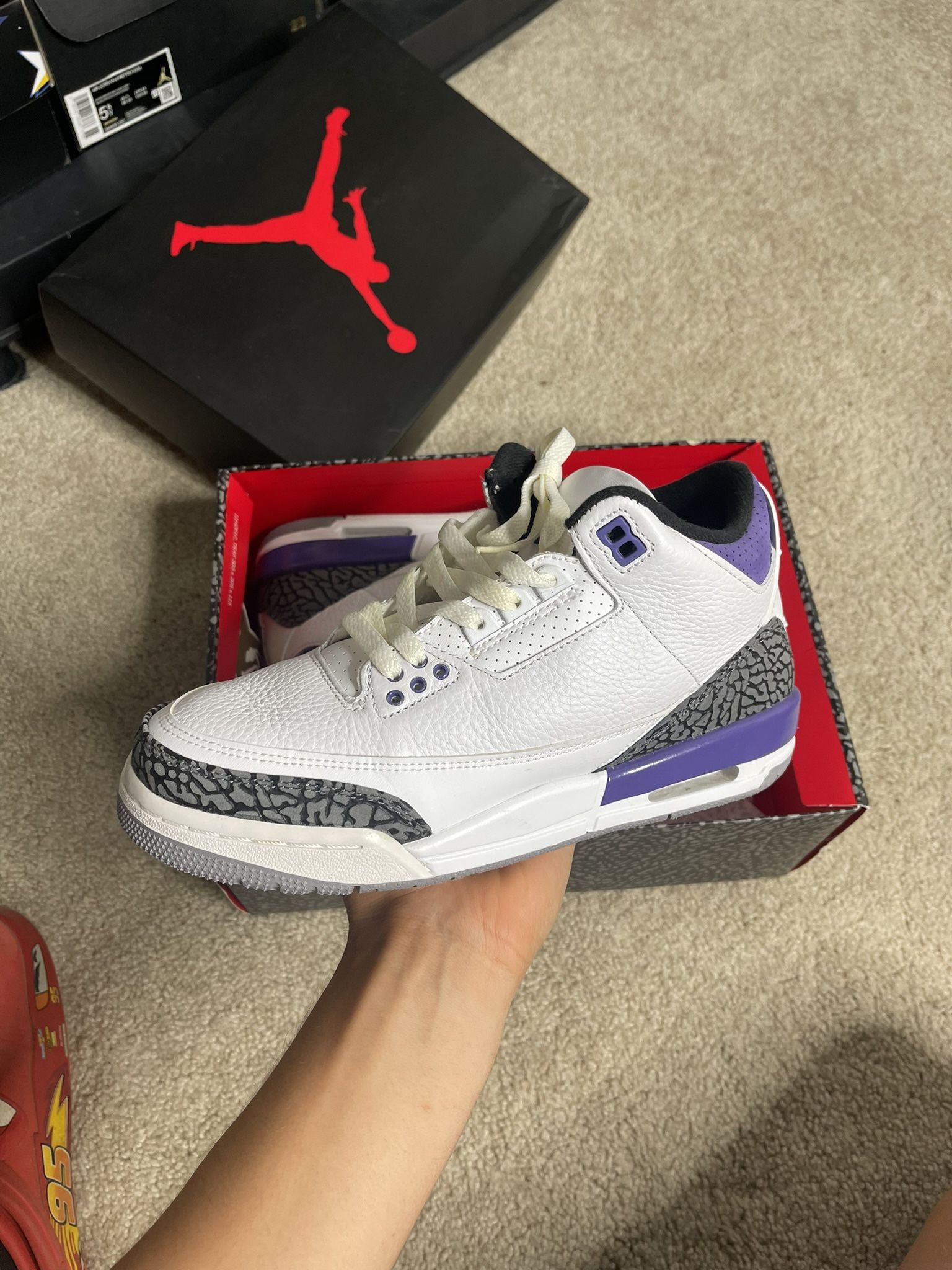 Dark Iris 3’s Size 6.5y
