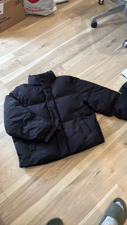 Large puffer jacket