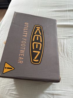 KEEN Shoe