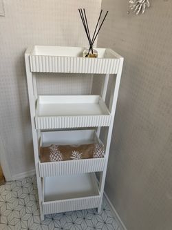 Bathroom storage shelving