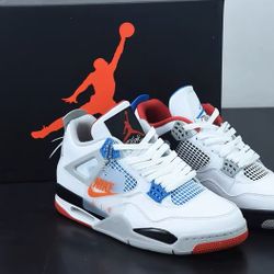 Very perfect sneakers