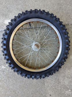 Maxxis dirt bike tire
