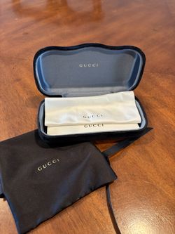 Gucci Velvet Black Case, Dust Pouch, Cleaning Cloth, Authenticity Card