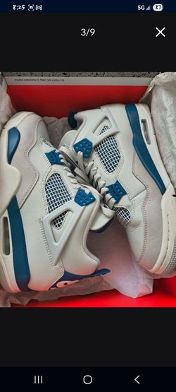 Jordan 4 military blue size 10 (NO TRADES PRICE IS FIRM )