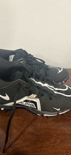 Youth 6 Football Cleats New