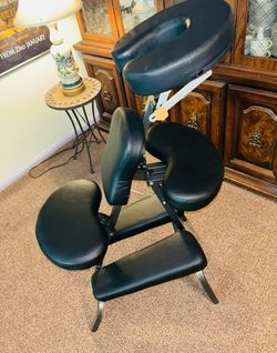 MASSAGE DELUX NEW PORTABLE CHAIR BLACK LEATHER - Easily Transporting or Stationary SEE ALL PHOTOS PRICED TO SELL - UNUSED AND NEW