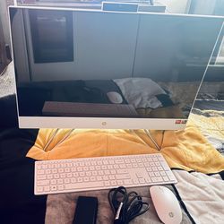 Like New HP- 27” Touch screen All-In-One AMD