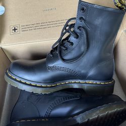 Dr Martens 