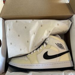 Jordan 1 Mid Coconut Milk, Size 9 Women’s 