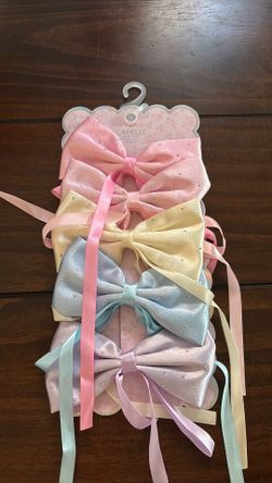 5 colorful Bows