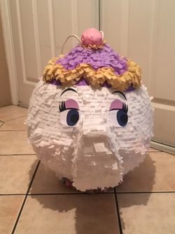 Piñatas custom