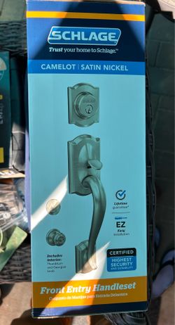 New Schlage Camelot Satin Nickel Single Cylinder Door Handleset with Georgian Knob