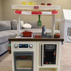 Kids Play Kitchen Farmers Stand 