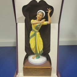 Royal Doulton Figurine Indian Temple Dancer  HN 2830