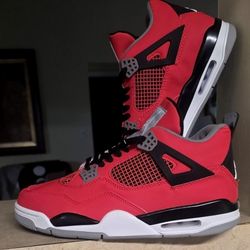 Air JORDAN 4