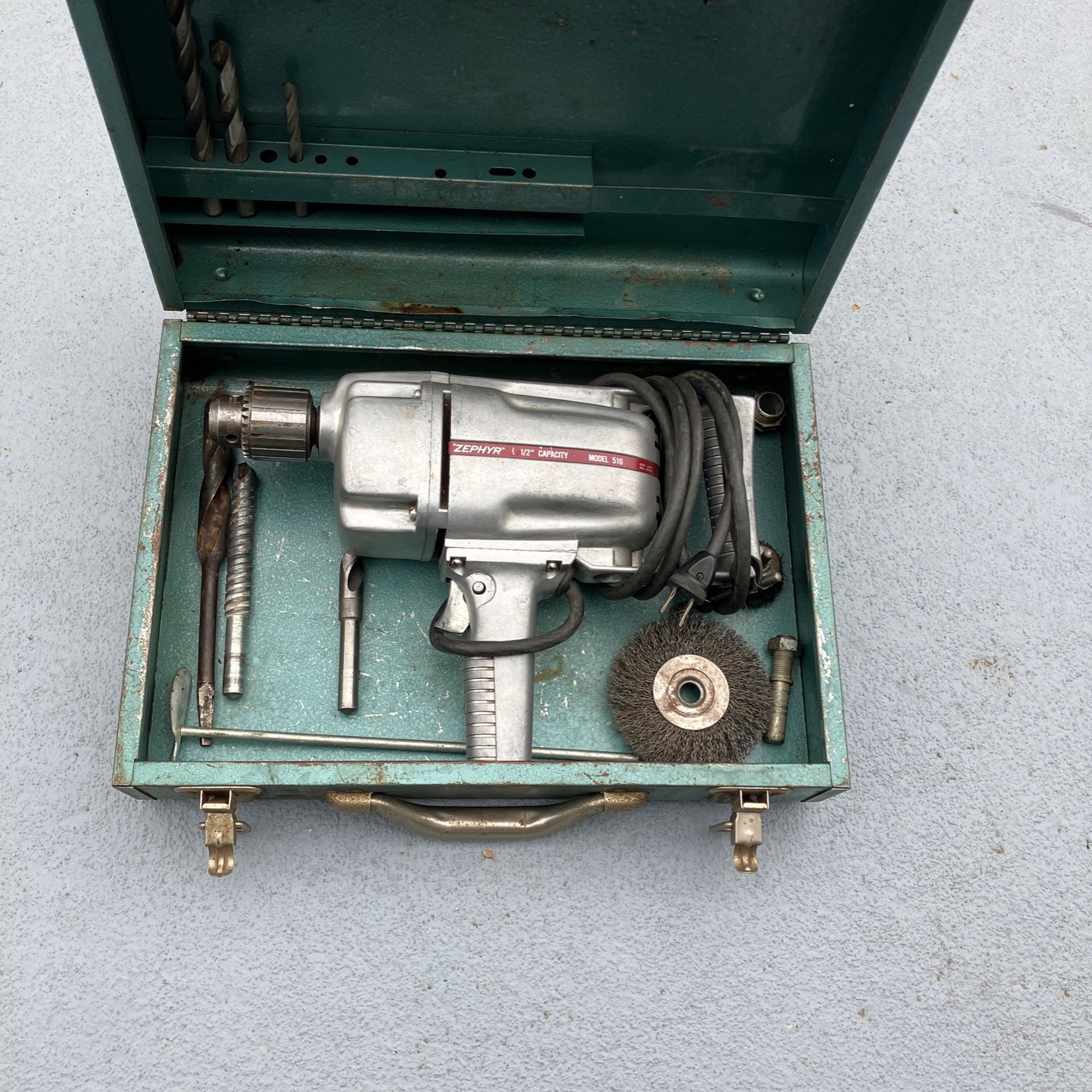 HEAVY DUTY DRILL ZEPHYR 1/2” CAPACITY MODEL-510 AMPS. 4.5 RPM-450 VOLTS-115 Like New 👍