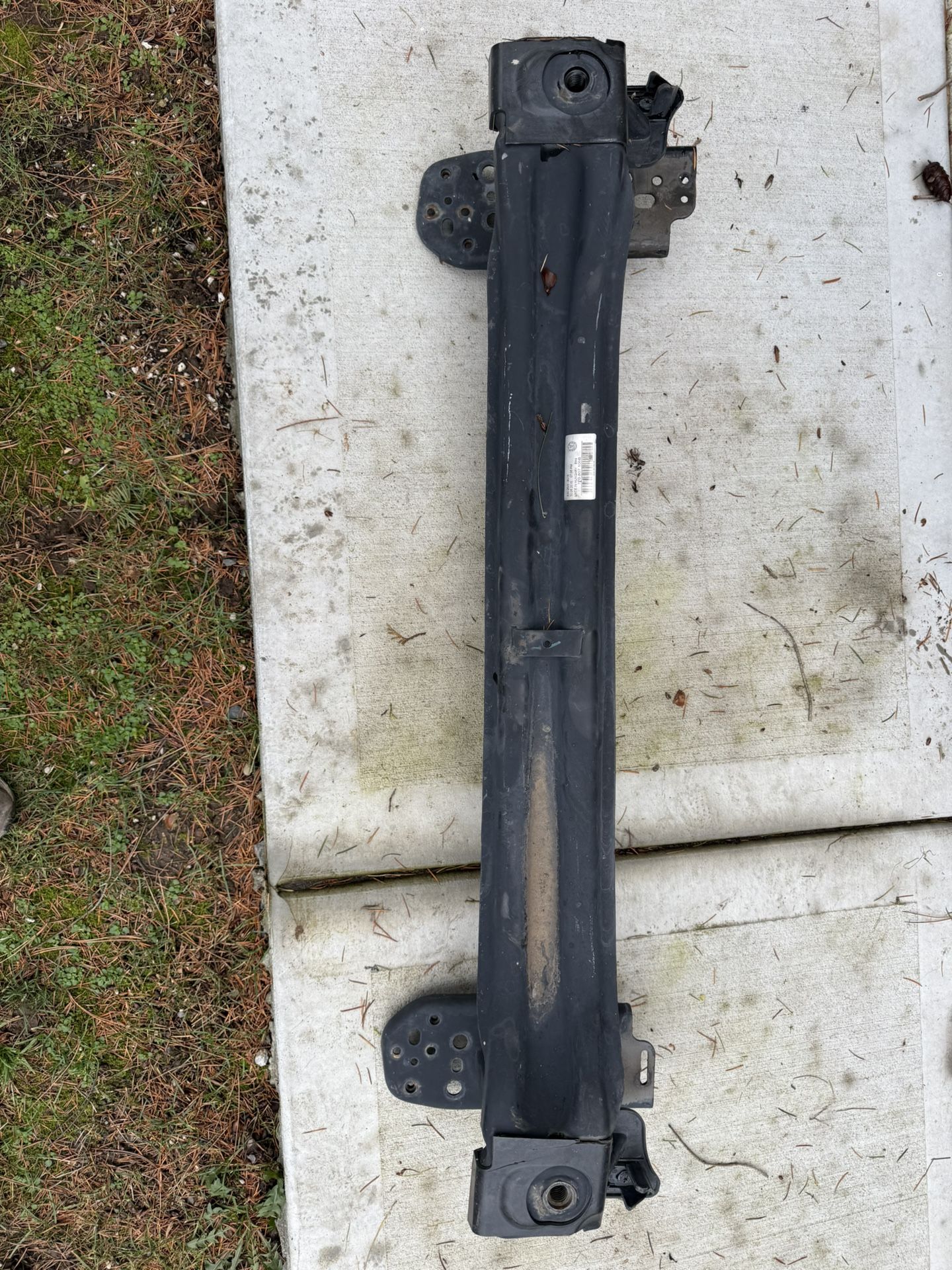 Front Reinforcement bar Porsche Cayenne VW Tiguan