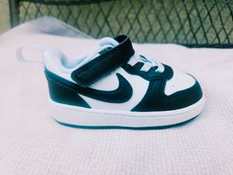 Nike kids shoes