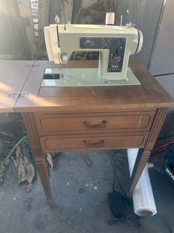 Vintage Electric  sears Kenmore sewing machine