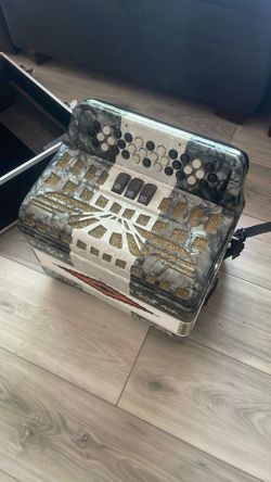 Sofiamari Accordion