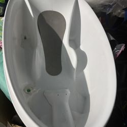 baby bath with scale