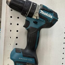 Makita new Hammer Drill 18v Brushless 