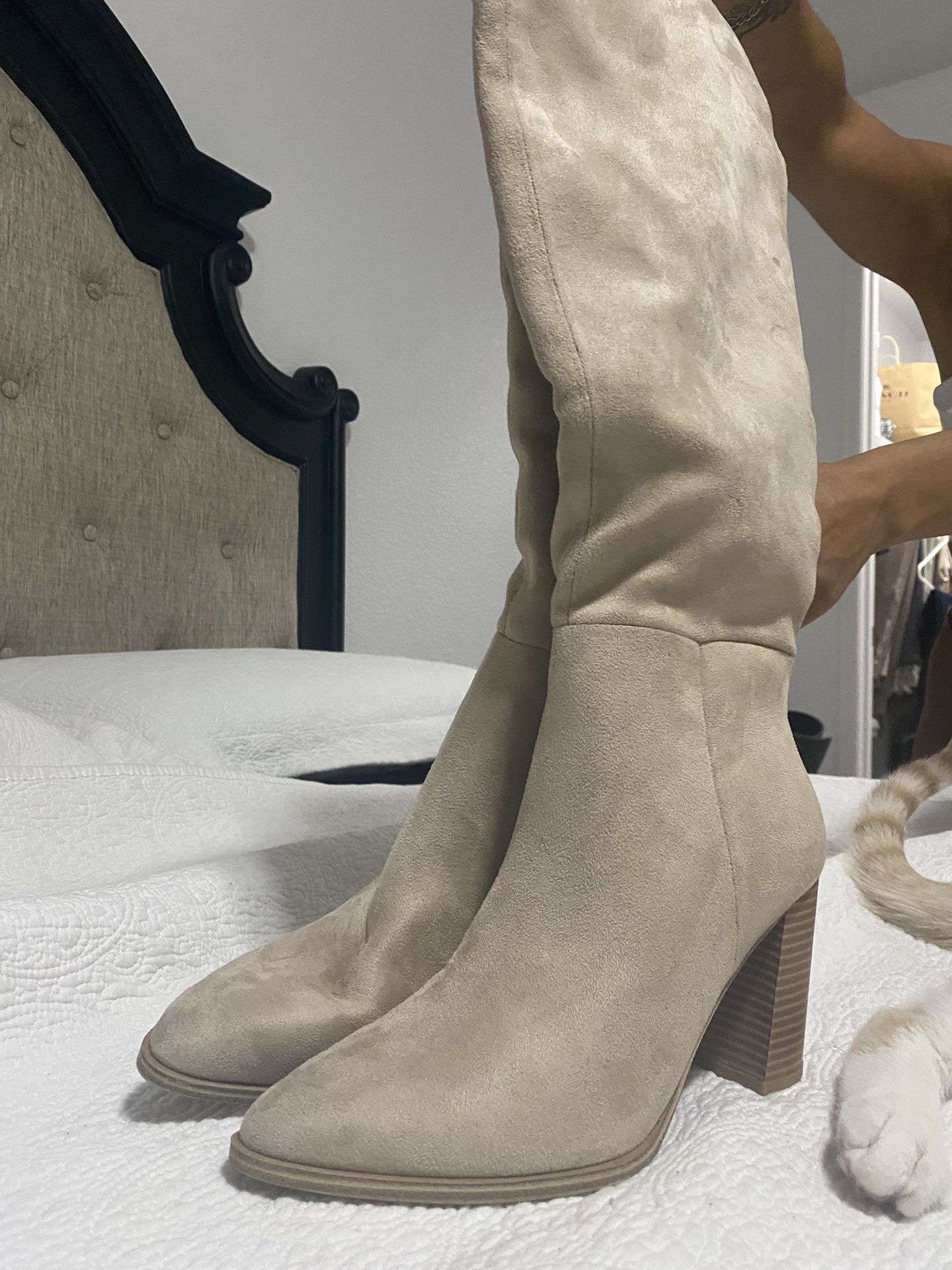 Beige Boots
