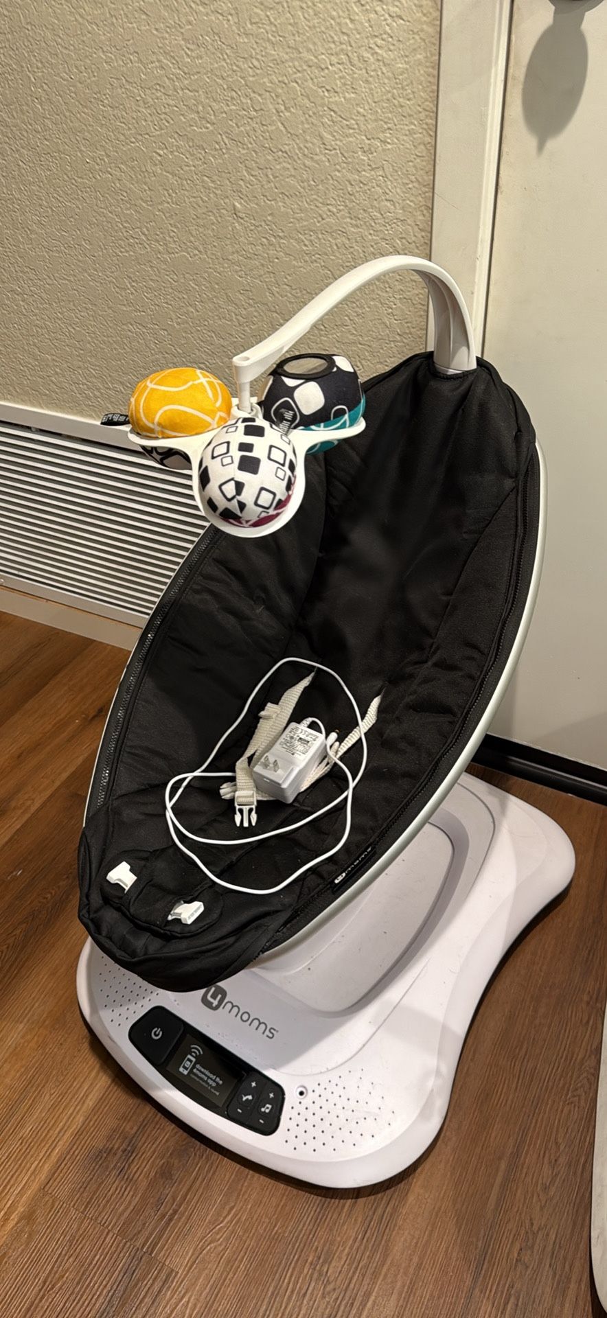Mamaroo 4moms Baby Swing