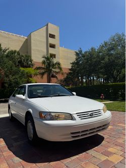 1999 Camry LE