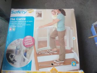 Safety gate for stairs
