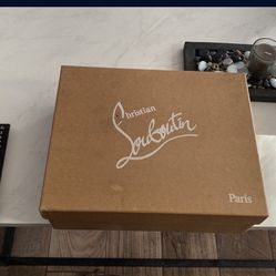 Christian louboutin Wedges (like New )