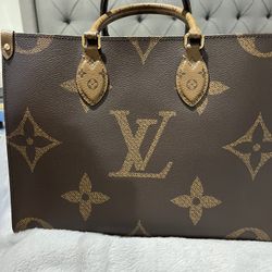 Authentic Louis Vuitton 