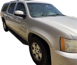 2009 Chevy Suburban LT – $2,500 OBO