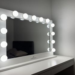 Vanity Mirror - Impressions Vanity