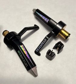 Stanton Trackmaster II - PAIR w/new stylus