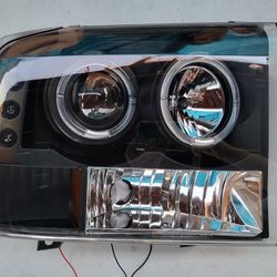 passanger side head light for 1(contact info removed) f250 f350 f550