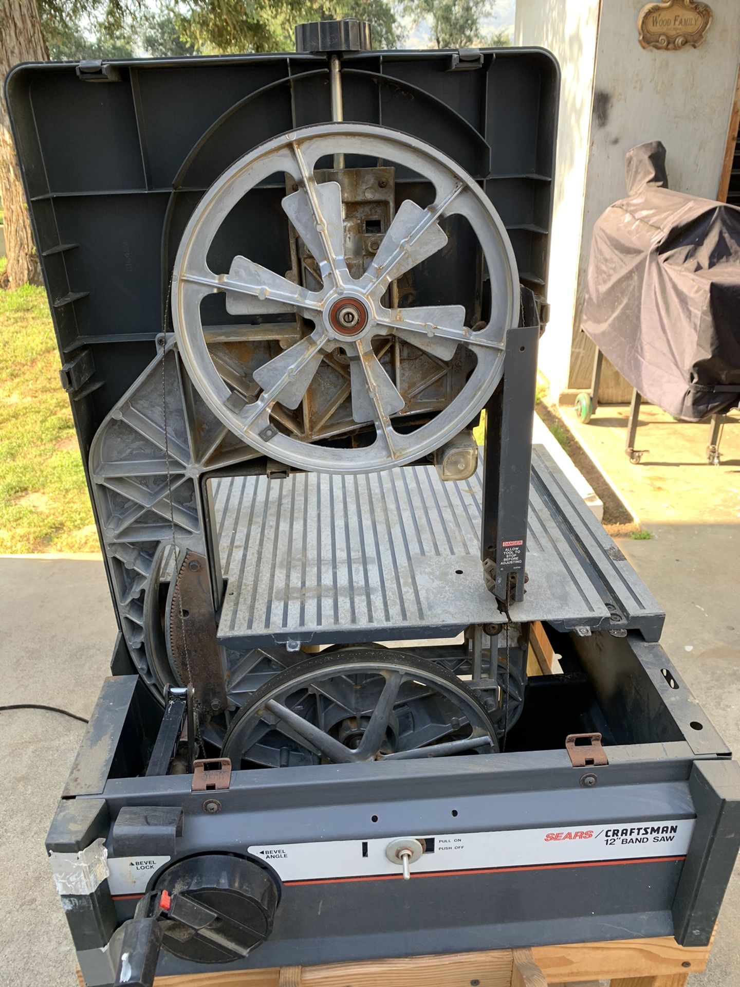 Craftsman 12” two speed band saw tilt head for Sale in San Dimas, CA