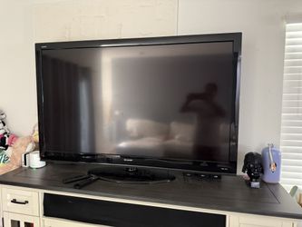 Sharp 60 in TV