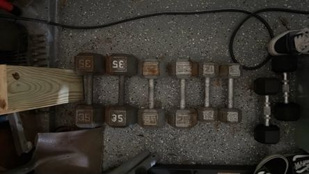 Dumbells