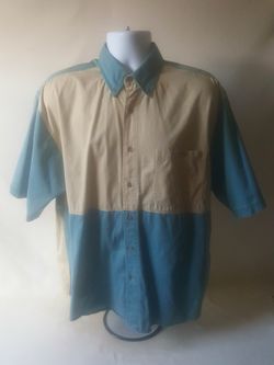 Northwest Outfitters men's button down casual short sleeve size L