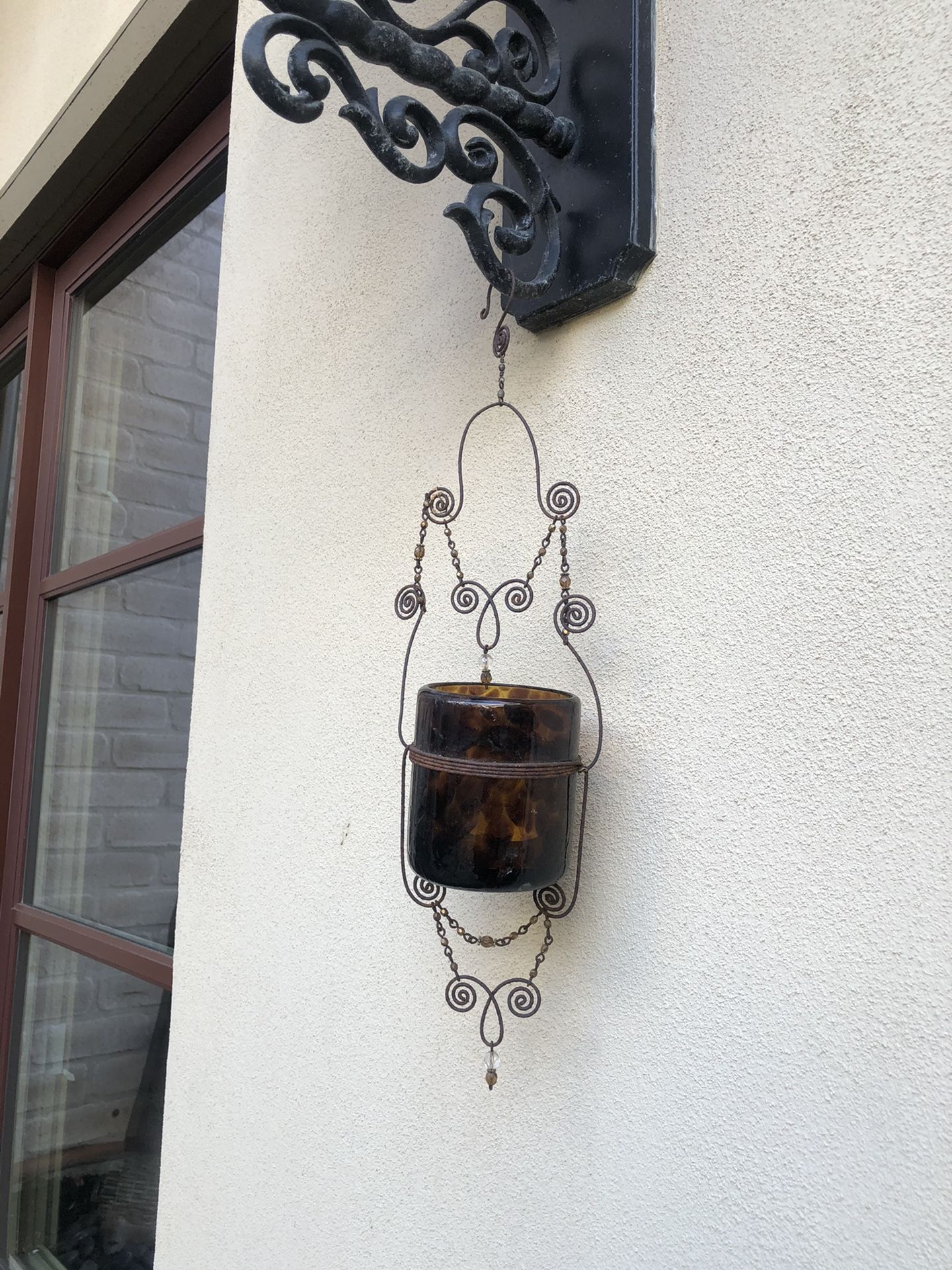Candle holder