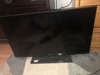 Insignia TV for sale “34 inches.