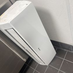 AC Unit 
