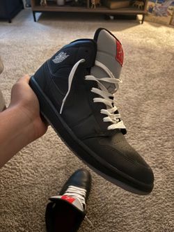 Metallic Jordan 1 mid size 13