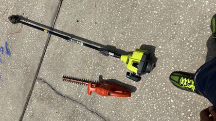 Weedwhacker and bush trimmer