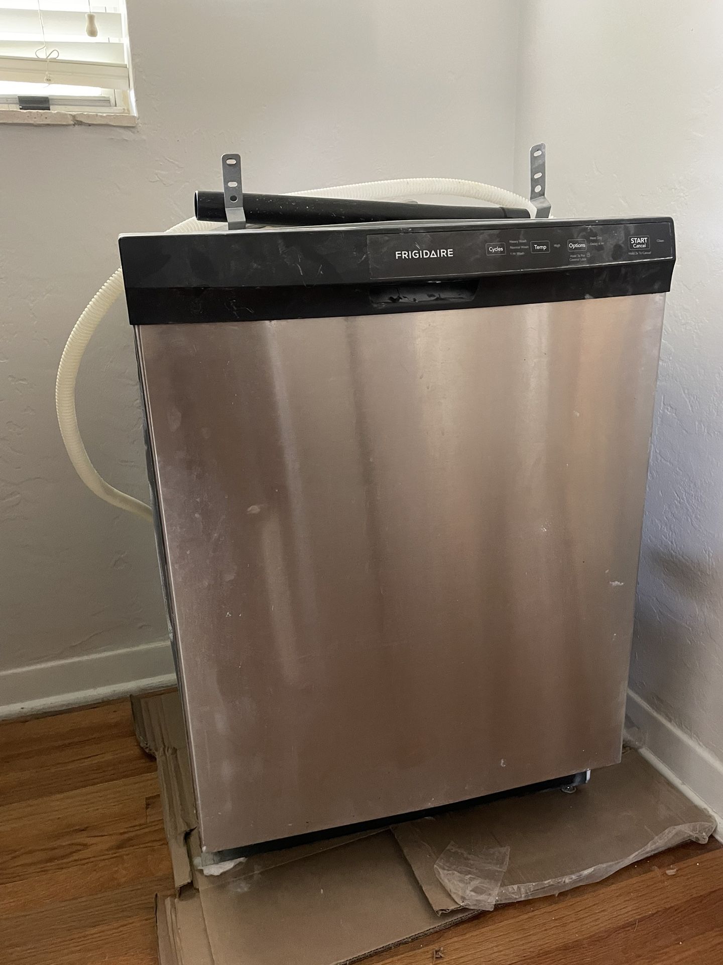 Frigidaire Dishwasher