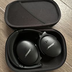 Bose QC45 Headphones 