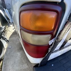 Tahoe Suv Gmc Yukon Rear  Brake Lights 