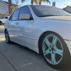 2001 Lexus IS 300